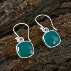 Ivana Green Dangle Earrings for Vibrant Style