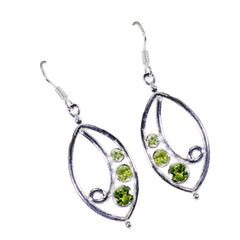 Pilar Green Dangle Earrings with Elegant Design