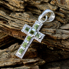 Katharina Green Diamond Dainty Pendant Cross Necklace