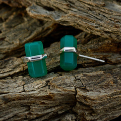 Lorena Green Solitaire Stud Earrings for Every Occasion