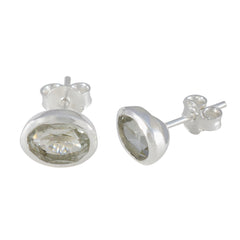 Hye-jin Green Solitaire Stud Earrings for Everyday Wear