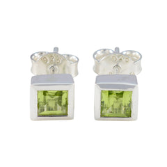 Laura Green Solitaire Stud Earrings for Everyday Glam Peridot Green Stud