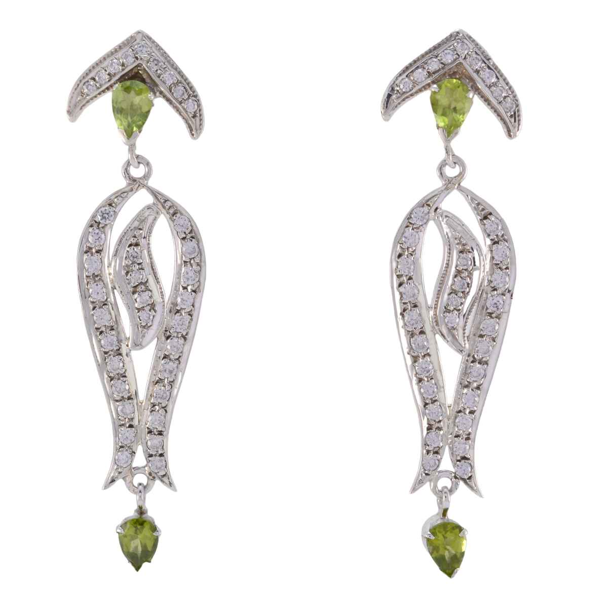 Angel Green Stud Earrings with Elegant Design Peridot Green Stud