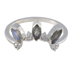 Hye-jin grey crown ring for women featuring three marquise stones and small sparkling accents