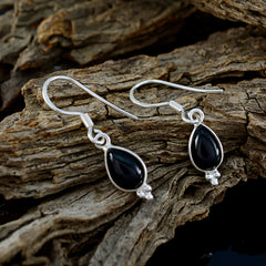 Isabella Black Dangle Earrings for Chic Style