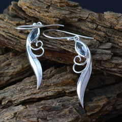 Ivana Blue Solitaire Earrings for Chic Style