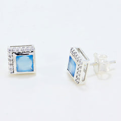 Julieta Blue Stud Earrings for Everyday Glam