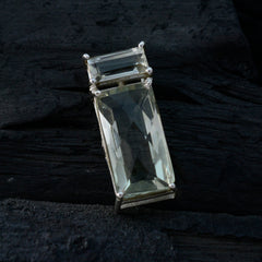 Chen Light Green Gemstone Pendant for Everyday Elegance