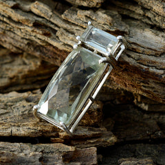 Chen Light Green Gemstone Pendant for Everyday Elegance