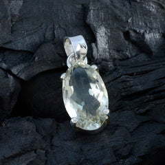 Gabriela Light Green Pendant Necklace for Everyday Wear