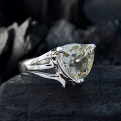 Zoe Light Green Solitaire Ring - Elegant Gemstone Design