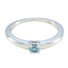 Freya Luxurious Blue Solitaire Ring