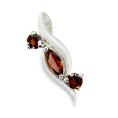 Katarina Luxurious Red Pendant - Elegant Gemstone Design