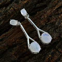 Mei White Minimal Earrings for Elegant Style