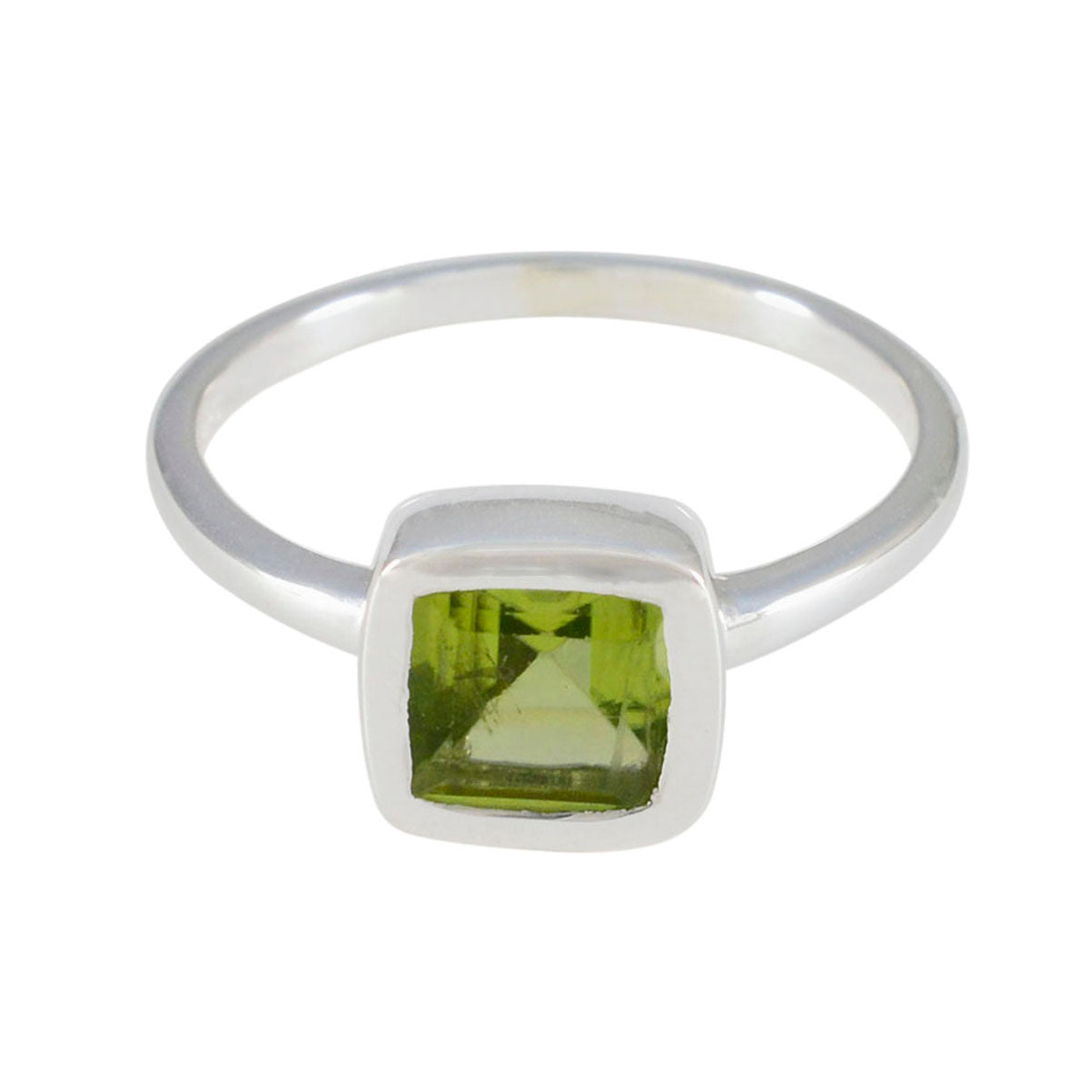 Yuna Modern Green Solitaire Ring in Silver Peridot Green