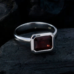 Layla Modern Red Solitaire Ring with Gemstone