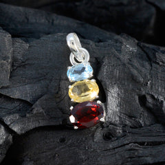 Hana Multicolor Minimalist Pendant for Everyday Wear