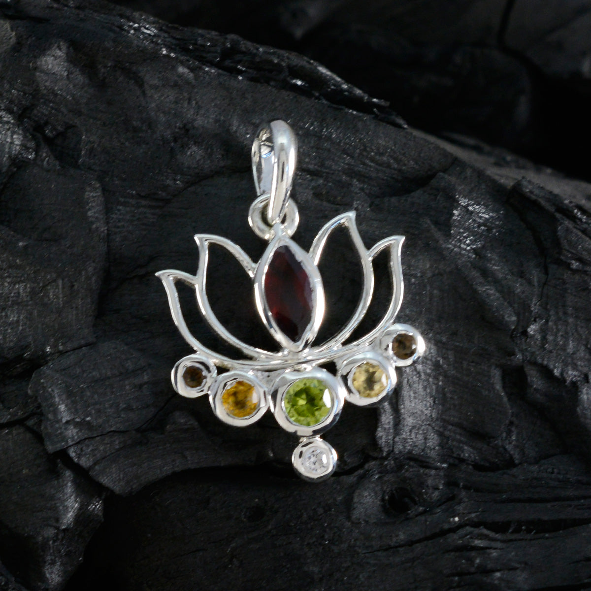 Aisha Multicolor Rope-Wire Pendant for Unique Styles Multi Stone multicolor Multicolor