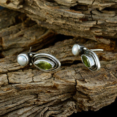 Hua Multicolor Stud Earrings for Vibrant Style