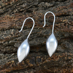 Noelia Plain Silver Drop Earrings for Everyday Elegance