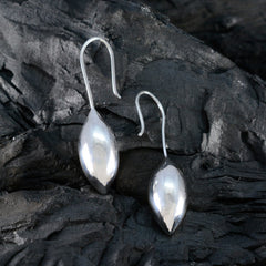 Noelia Plain Silver Drop Earrings for Everyday Elegance