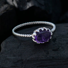 Yuna Purple Solitaire Ring in Sterling Silver Design