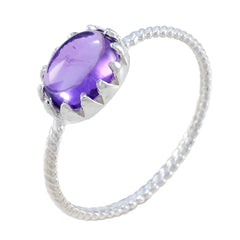 Yuna Purple Solitaire Ring in Sterling Silver Design