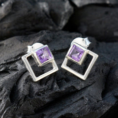Yuki Purple Solitaire Stud Earrings in Stylish Design