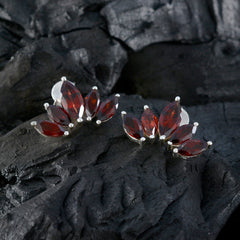 Mei Red Dainty Stud Earrings for Everyday Glam