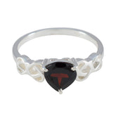 Yuna Red Solitaire Ring with Heart-Shaped Gemstone Garnet Red