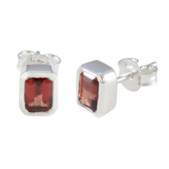 Luisa Red Solitaire Stud Earrings for Everyday Glam