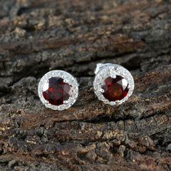 Mei Red Solitaire Stud Earrings for Glam Looks