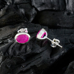 Jiwoo Red Solitaire Stud Earrings for Everyday Glam