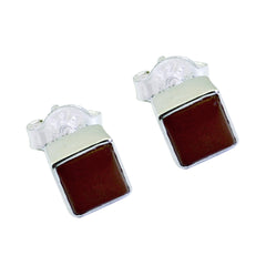 Yuki Red Solitaire Stud Earrings for Glam Looks
