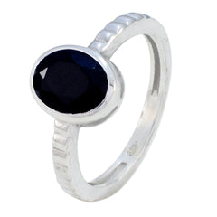 Hye-jin Abstract Black Solitaire Ring