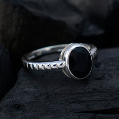 Hye-jin Abstract Black Solitaire Ring