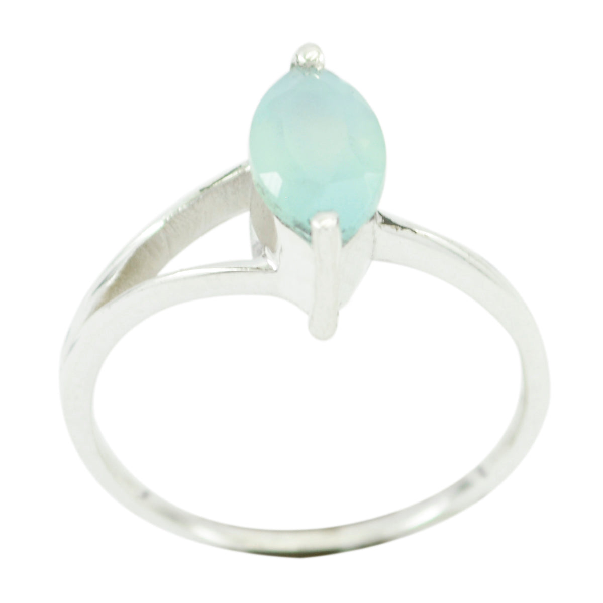 Yan aqua solitaire ring featuring a silver band with a marquise cut aqua gemstone