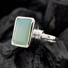 Maria Aqua Solitaire Ring with Elegant Green Gemstone