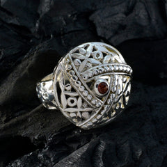 Araya Filigree Red Solitaire Ring with Intricate Design