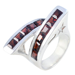 Isla artisan red gemstone ring featuring rectangular red stones set in polished silver band