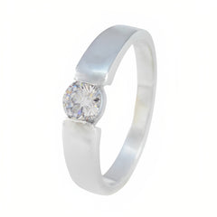 Bianca Romantic White Solitaire Ring