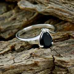 Siti Black Heart Solitaire Ring with Silver Band