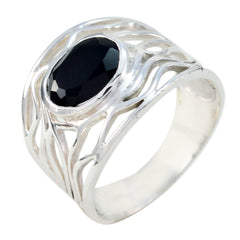 Saanvi Black Solitaire Fashion Ring with Silver Design