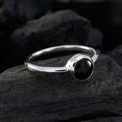 Aiko Stylish Black Solitaire Ring in Silver
