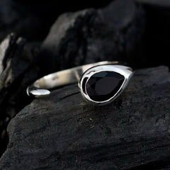 Nova Luxurious Black Solitaire Ring