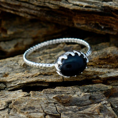 Lily Black Solitaire Ring with Elegant Silver Band