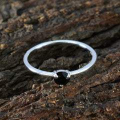 Ying Black Solitaire Ring with Elegant Silver Band