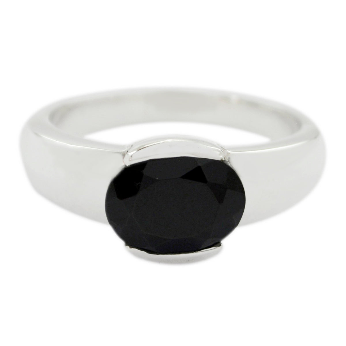 Julia Fairytale Black Solitaire Ring Black Onyx Black