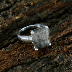 Kristine Trendy Black Solitaire Ring