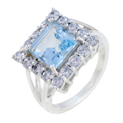 Aaliyah Sophisticated Blue Halo Ring